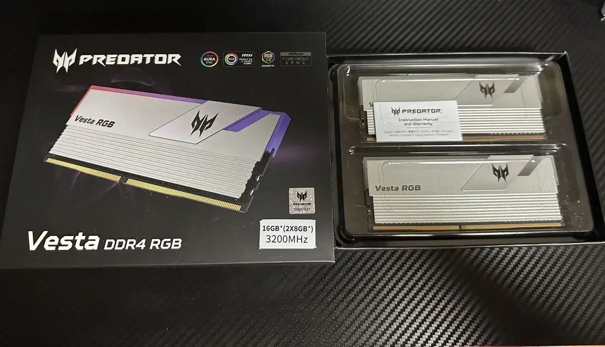 에이서 프레데터 DDR4 3200 CL14 VESTA